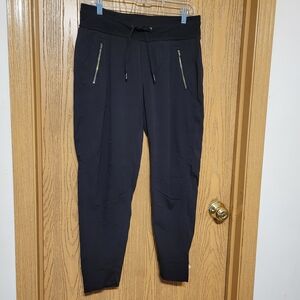 Athleta Black Trekkie North Jogger Pants with Zippered Pockets And Draw String